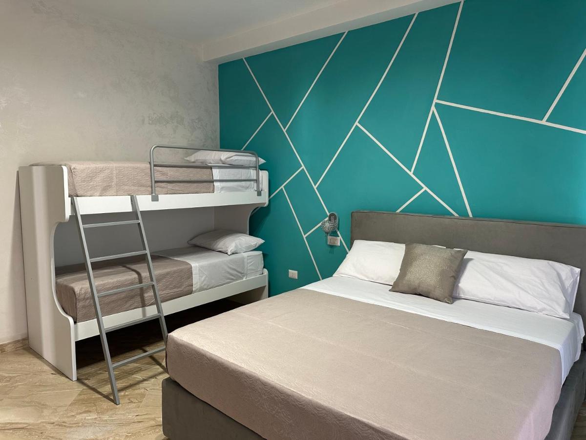 Bed and Breakfast Al Centro Формія Екстер'єр фото